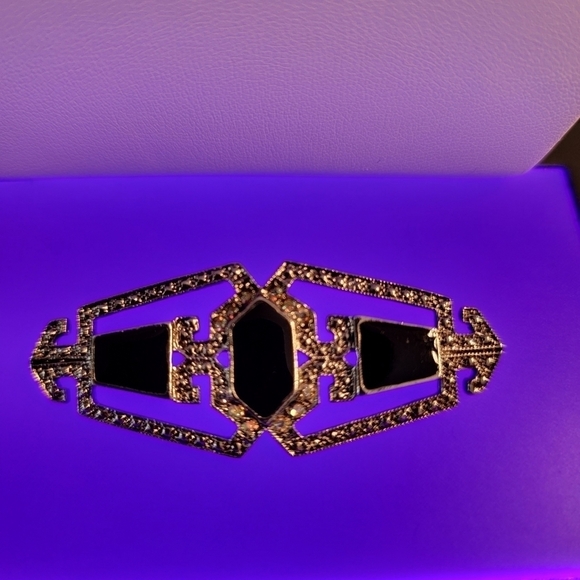 unsigned Jewelry - Vintage Retro Marcasite and black enamel Art Deco Style Brooch